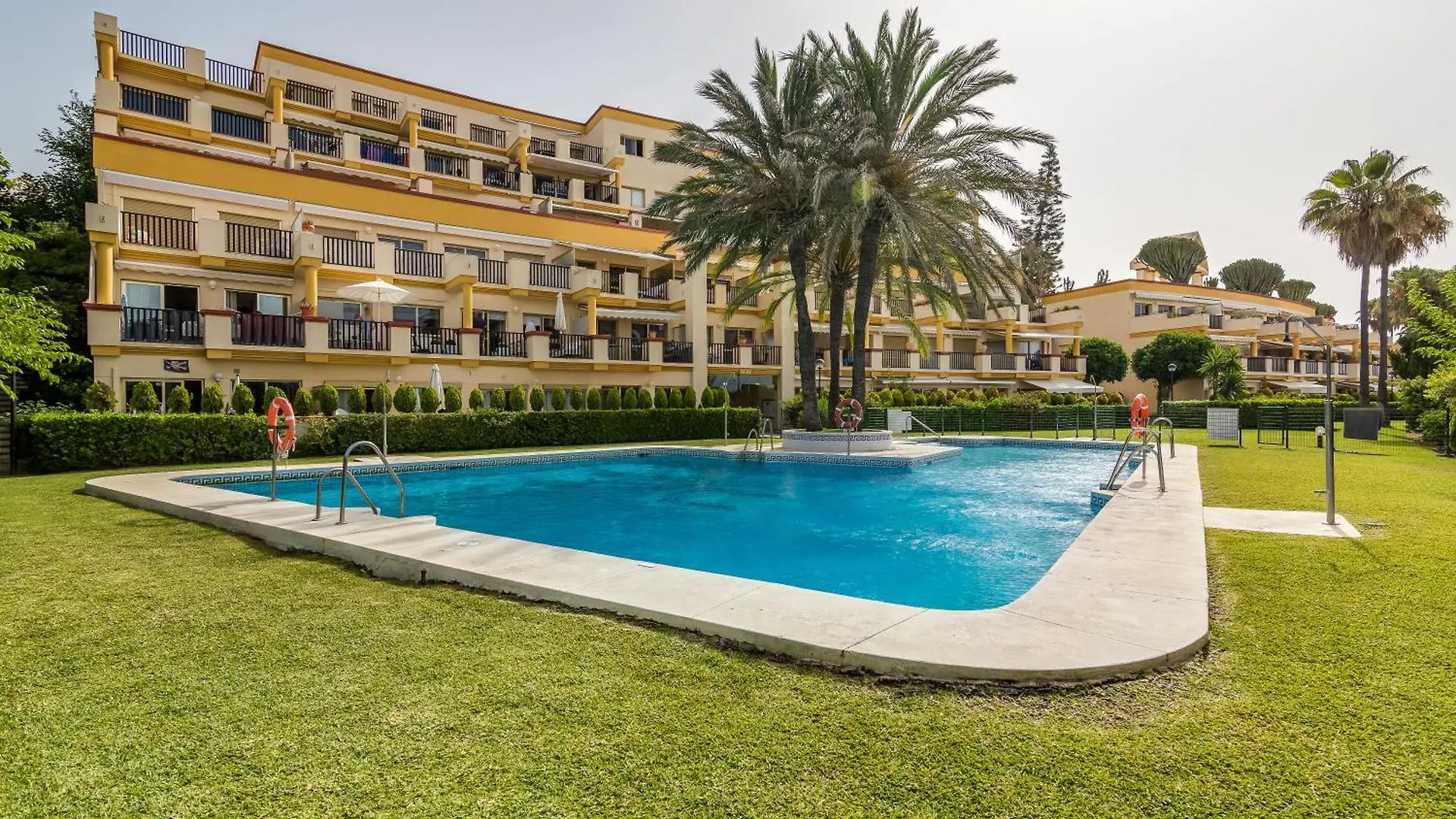 Oleholidays 315 Romana Playa Primera Linea Playa Marbella 0*,