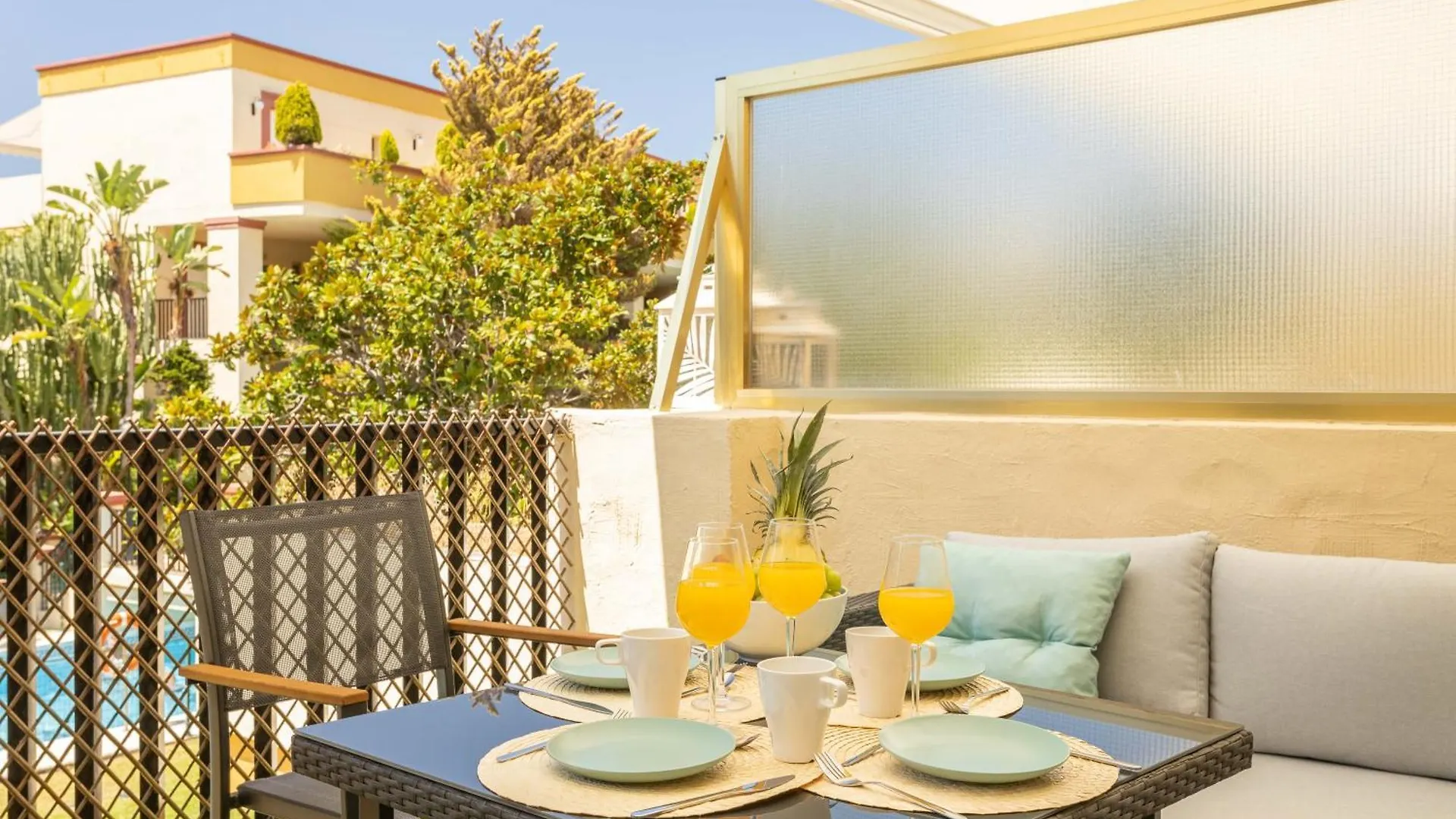 Oleholidays 315 Romana Playa Primera Linea Playa Marbella 0*,