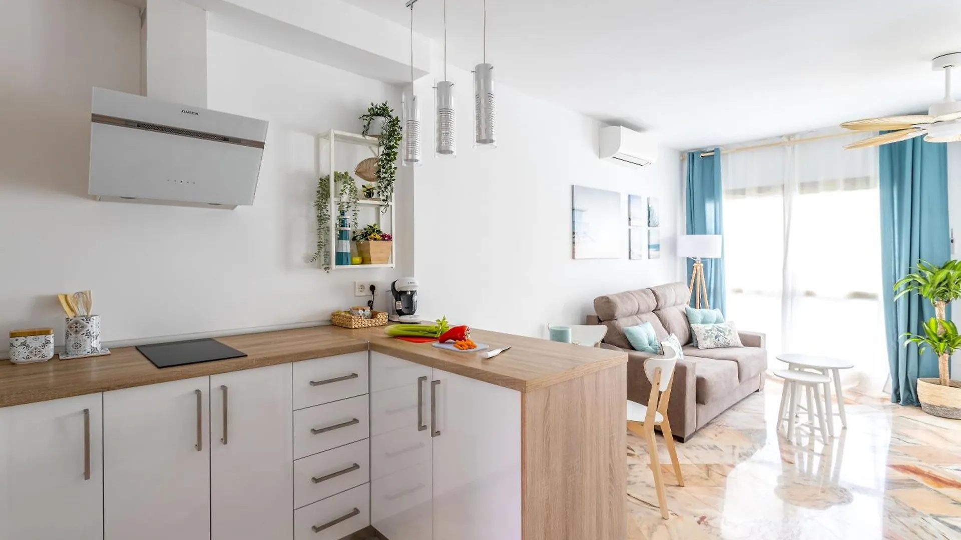 Oleholidays 315 Romana Playa Primera Linea Playa Marbella